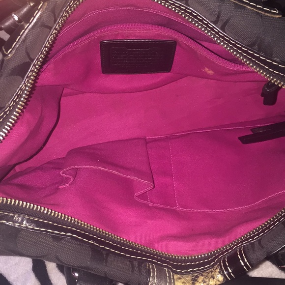 Coach - Picture 2 of 6